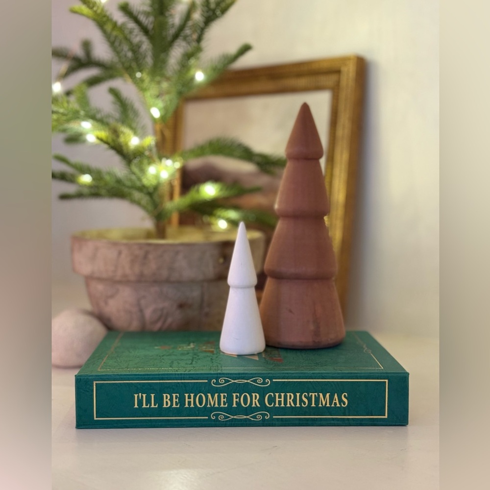 Mr Christmas I’ll be home for Christmas decorative musical book 90’s Christmas